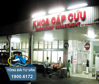 khám chữa bệnh khi cấp cứu