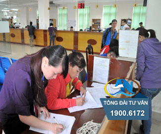 Ngừng việc có được trả lương