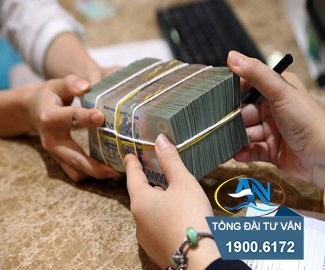 sang trả tiền một lần
