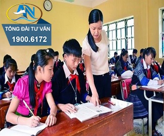 Cắt phụ cấp đứng lớp